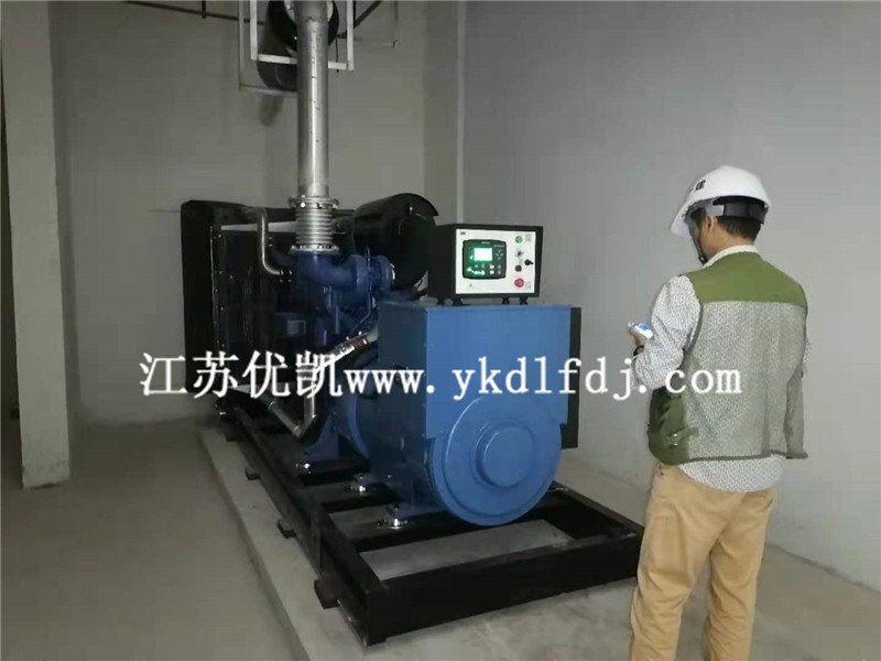 2021年6月30日，玉柴600KW柴油發(fā)電機(jī)組交付廣西南寧某中學(xué)使用