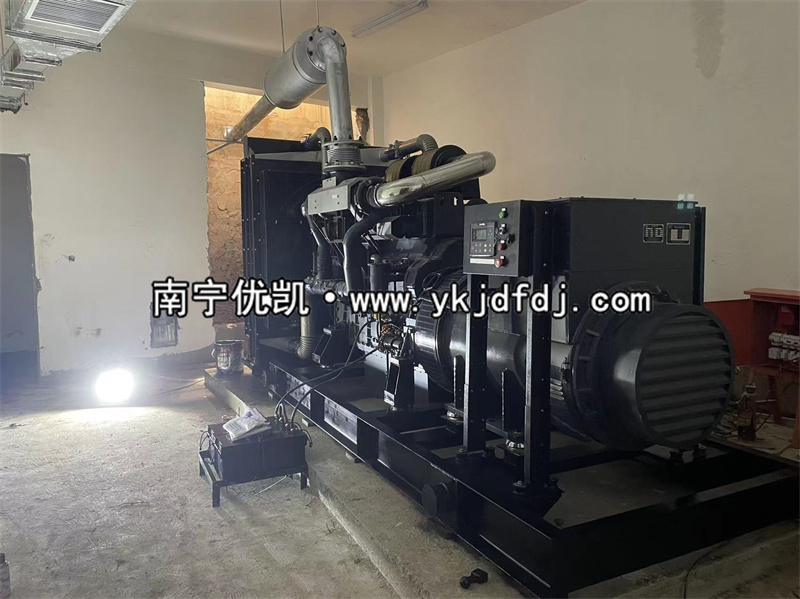 2022年6月14日，800KW上柴柴油發(fā)電機機組發(fā)貨江西九江