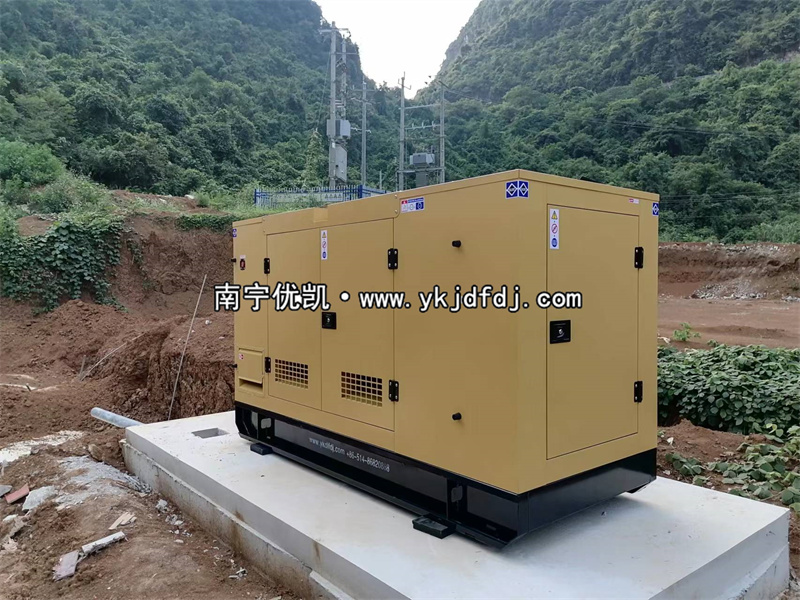 2022年9月24日，50KW、60KW、260KW三臺柴油發(fā)電機(jī)組發(fā)貨崇左